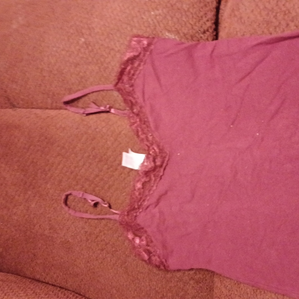 Tank top - Picture 2 of 3